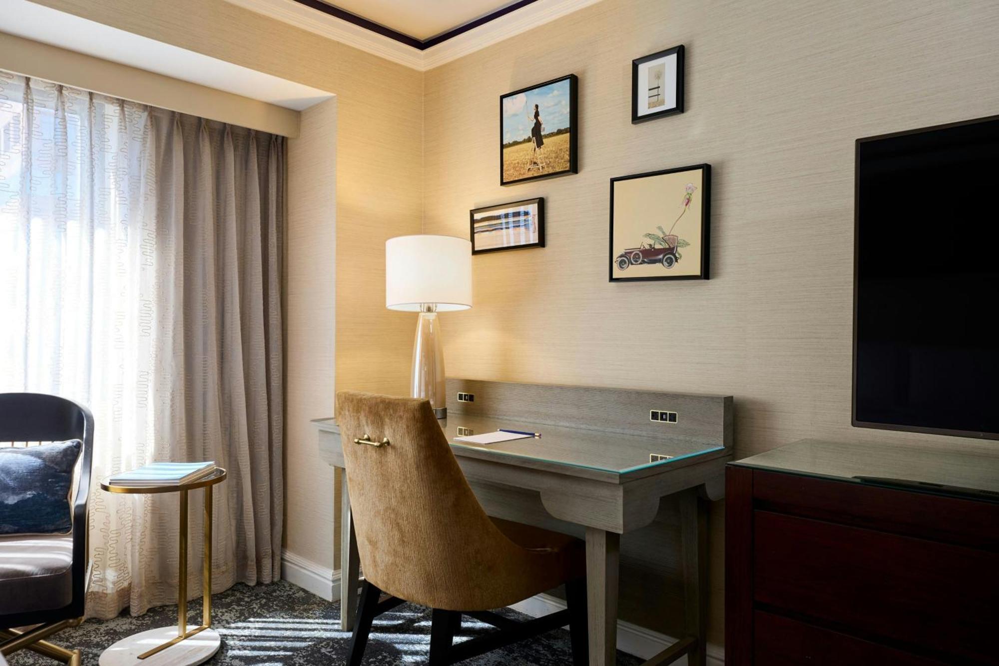 The Henry, Autograph Collection Hotel Dearborn Bagian luar foto